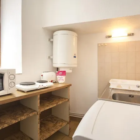 Modern Studio Center *